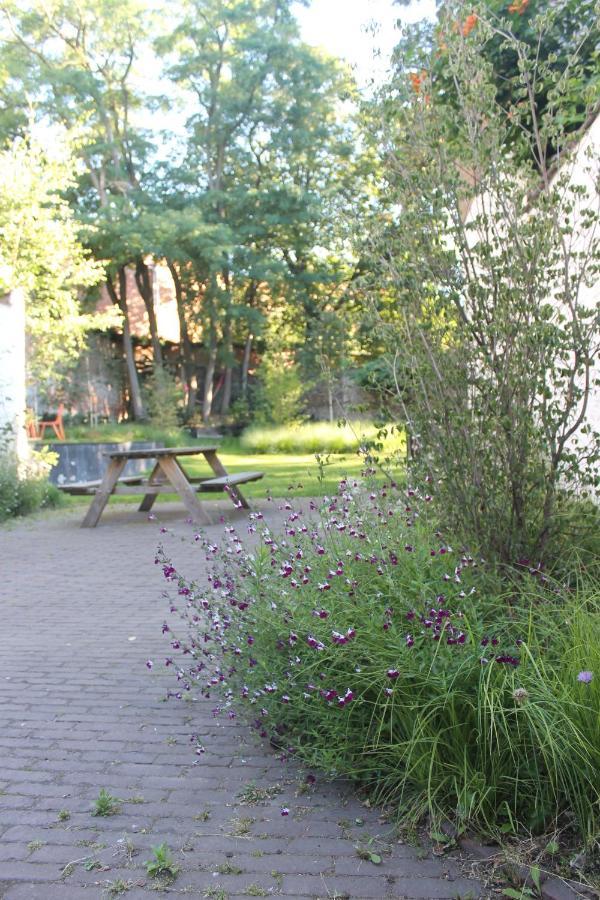 Canopee Guesthouse Ixelles Luaran gambar