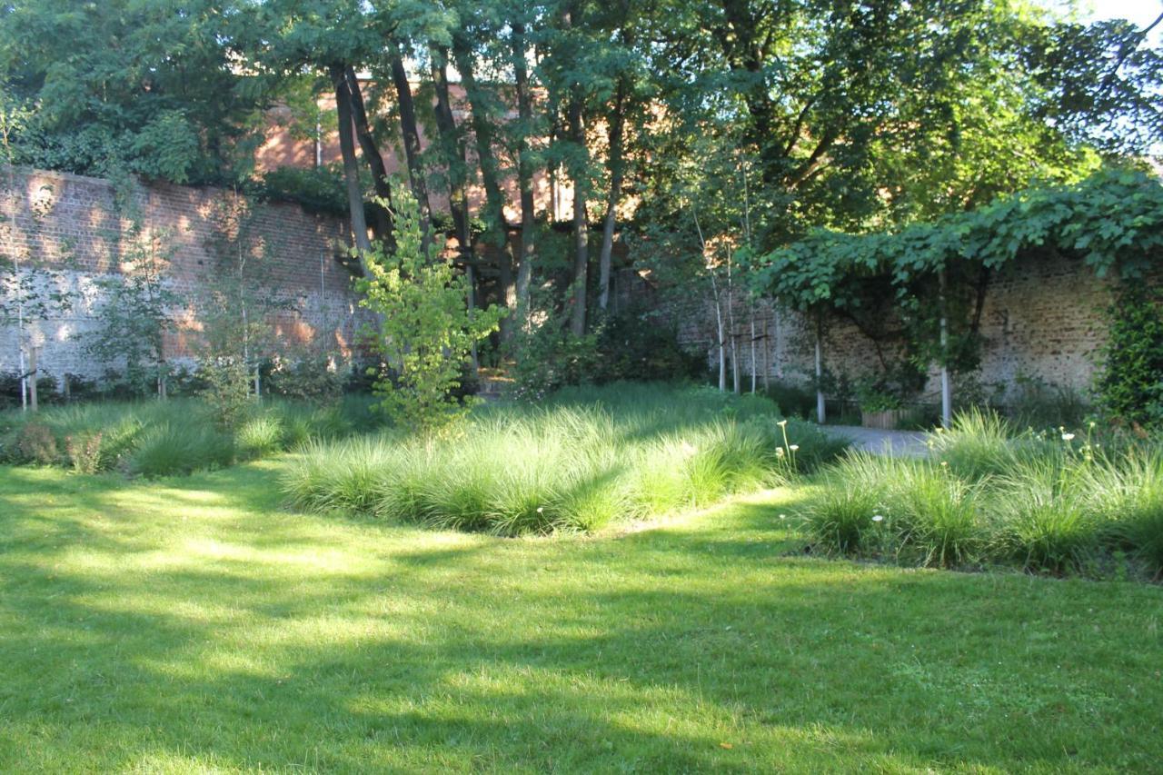 Canopee Guesthouse Ixelles Luaran gambar